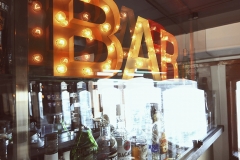 bar-neon